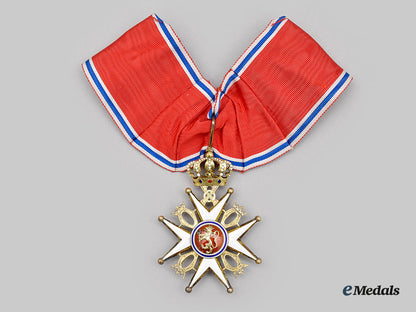 norway,_kingdom._an_order_of_st._olav,_ii_class_commander_in_case,_by_tostrup_l22_mnc3333_894_1