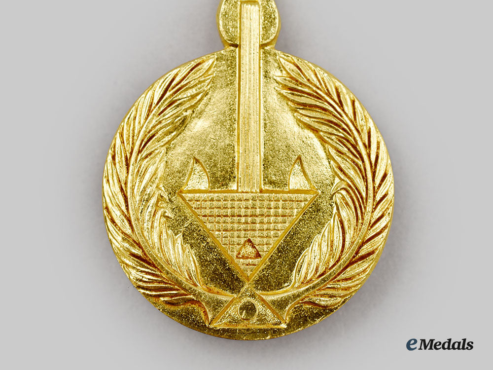 tunisia,_republic._an_order_of_cultural_merit,_ii_class_set,_by_bertrand_l22_mnc3354_904