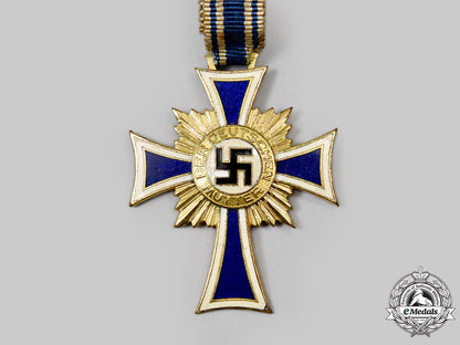 germany,_third_reich._an_honour_cross_of_the_german_mother,_gold_grade_with_case,_by_richard_sieper&_söhne_l22_mnc3372_617