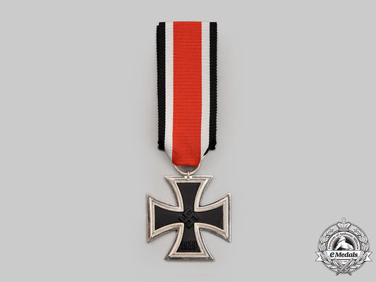 germany,_wehrmacht._a_mint1939_iron_cross_ii_class,_by_steinhauer&_lück_l22_mnc3388_626