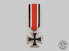 Germany, Wehrmacht. A Mint 1939 Iron Cross Ii Class, By Steinhauer & Lück