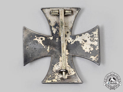 germany,_imperial._a1914_iron_cross_i_class,_with_case_l22_mnc3406_635_1_1_1