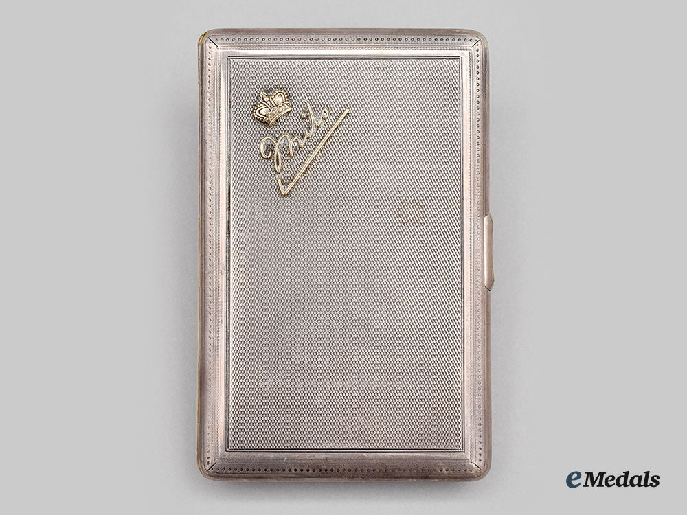 united_kingdom._an_engraved_silver_cigarette_case,_by_ramsden&_roed,_c.1930_l22_mnc3429_942_1