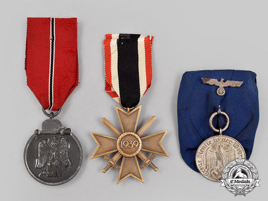 germany,_wehrmacht._a_mixed_lot_of_decorations_l22_mnc3432_970