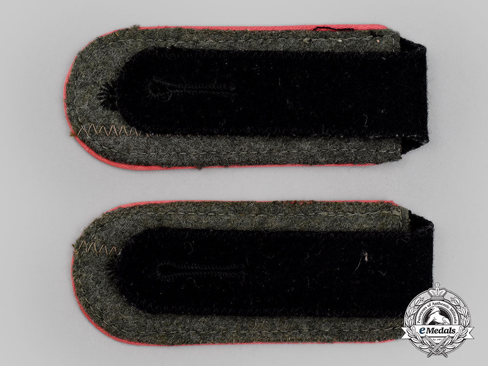germany,_ss._a_set_of_waffen-_ss_panzer_enlisted_personnel_shoulder_straps_l22_mnc3489_989_2