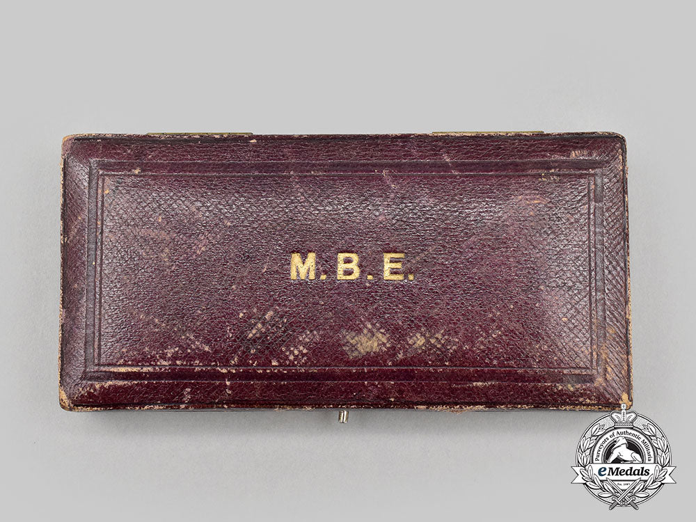 united_kingdom._an_order_of_the_british_empire,_member_by_garrard,_c.1918_l22_mnc3494_823_1