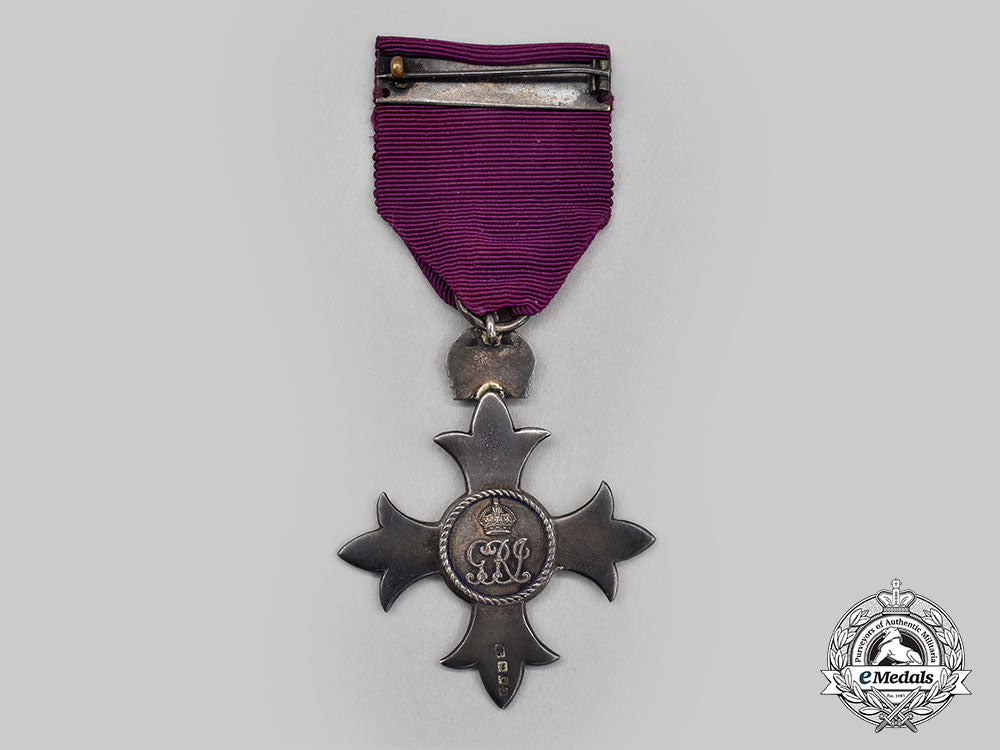 united_kingdom._an_order_of_the_british_empire,_member_by_garrard,_c.1918_l22_mnc3502_820_1