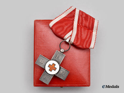 denmark,_kingdom._a_red_cross_honour_decoration,_cased_l22_mnc3514_989