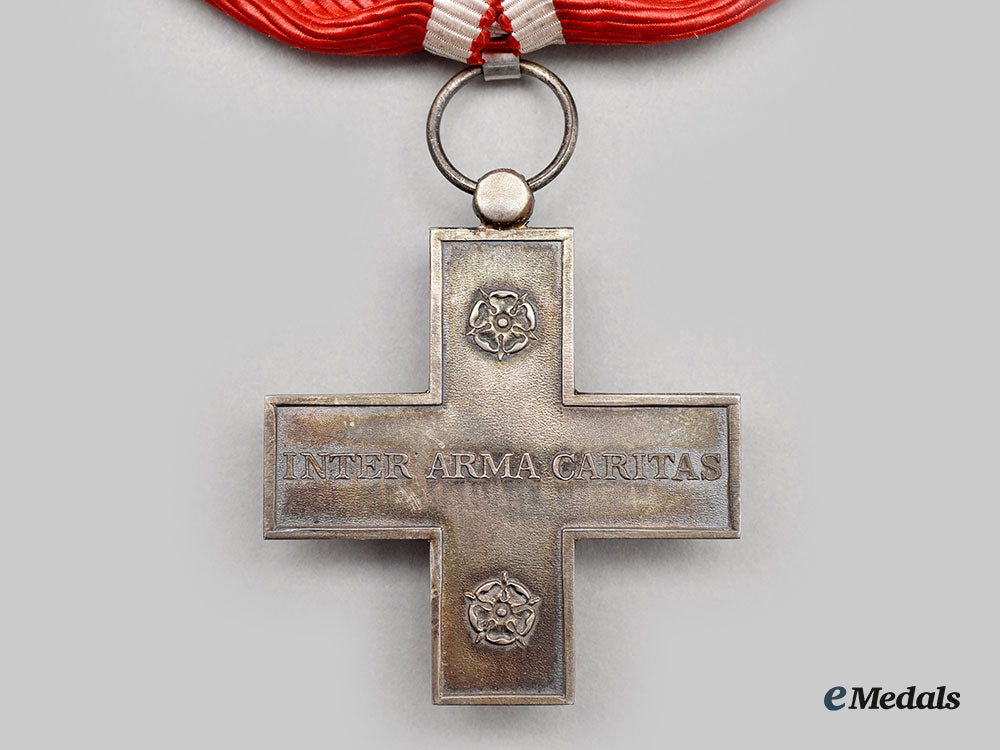 denmark,_kingdom._a_red_cross_honour_decoration,_cased_l22_mnc3519_993