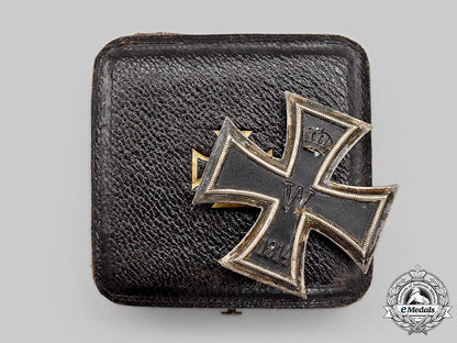 germany,_imperial._a1914_iron_cross_i_class,_with_case_l22_mnc3545_711_1