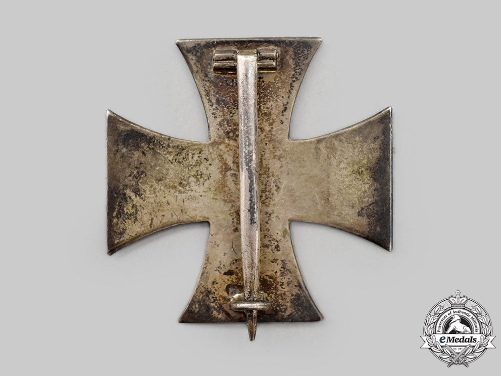 germany,_imperial._a1914_iron_cross_i_class,_with_case_l22_mnc3547_714_1