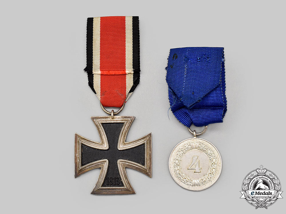 germany,_wehrmacht._a_pair_of_service_decorations_l22_mnc3651_775