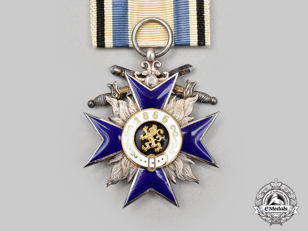 bavaria,_kingdom._an_order_of_military_merit,_iv_class_cross_with_swords_l22_mnc3656_918