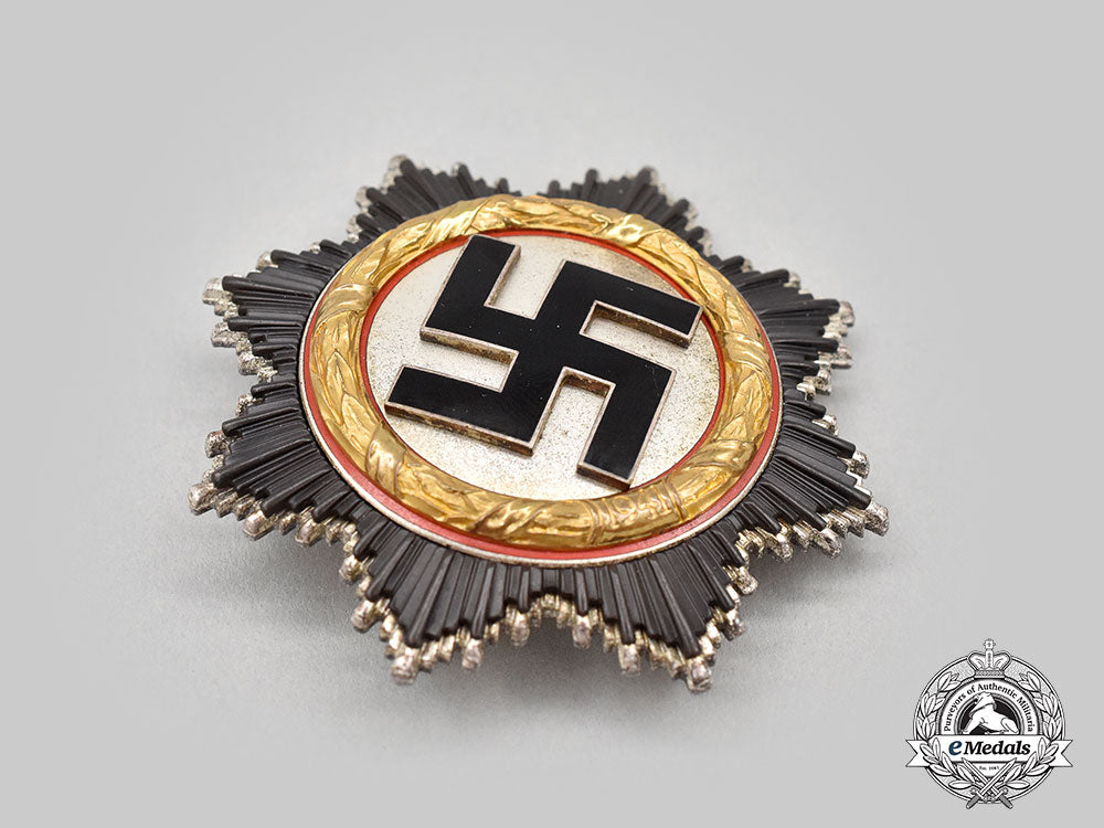 germany,_wehrmacht._a_german_cross_in_gold,_light_version,_by_c.f._zimmermann_l22_mnc3681_934