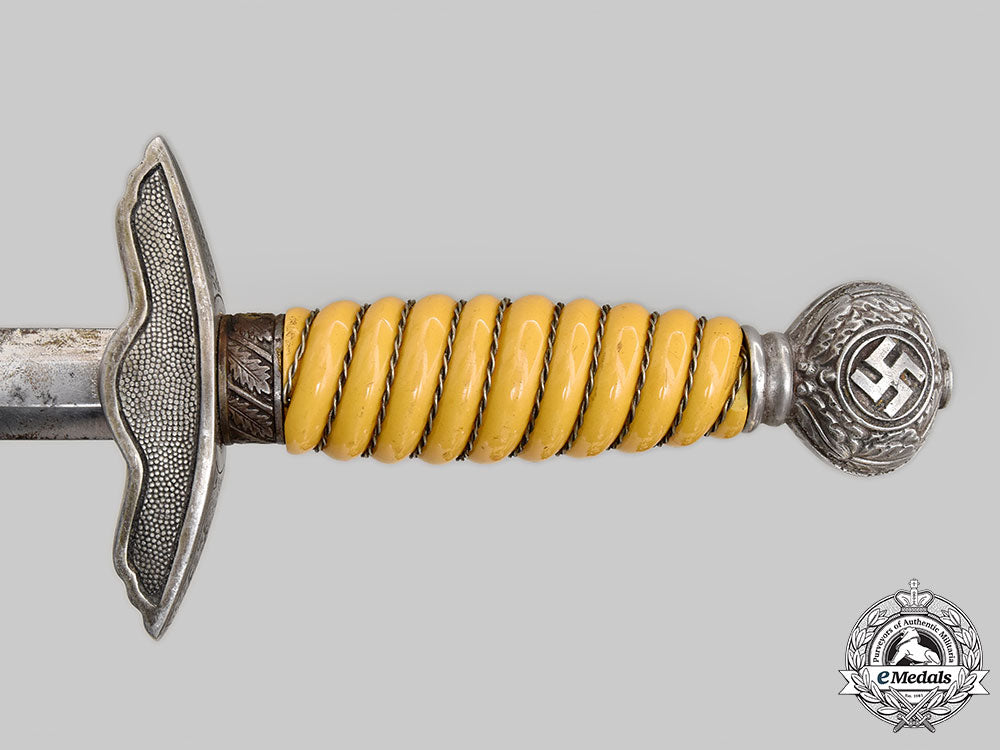 germany,_luftwaffe._an_officer’s_dress_dagger,_by_carl_eickhorn_l22_mnc3709_379