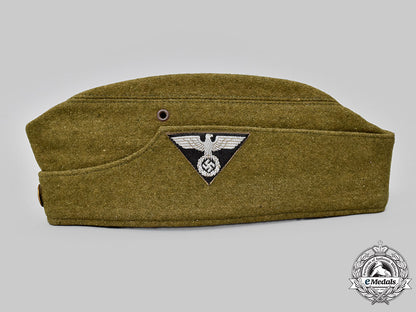 germany,_sa._a_garrison_cap_for_sa_group_niederrhein_l22_mnc3717_830_1_1_1