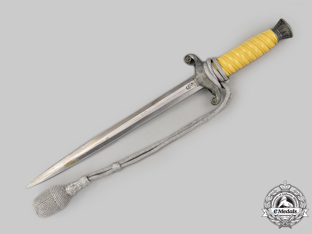 germany,_heer._an_officer’s_dress_dagger,_with_hanger,_by_weyersburg,_kirschbaum&_co._l22_mnc3728_391