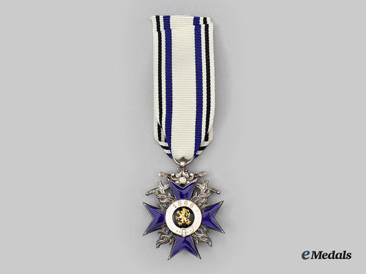 bavaria,_kingdom._an_order_of_military_merit,_iv_class_cross_with_swords_l22_mnc3730_097_1