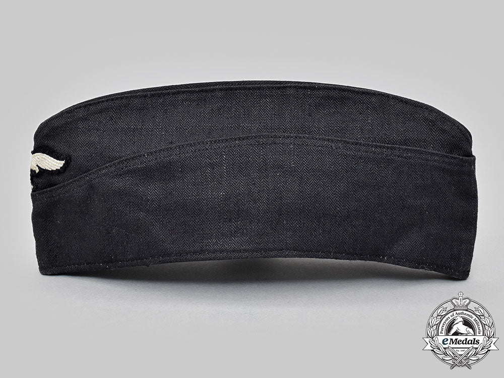 germany,_luftwaffe._a_mechanic's_overseas_field_cap,_maker-_marked_and_owner-_attributed_l22_mnc3745_853