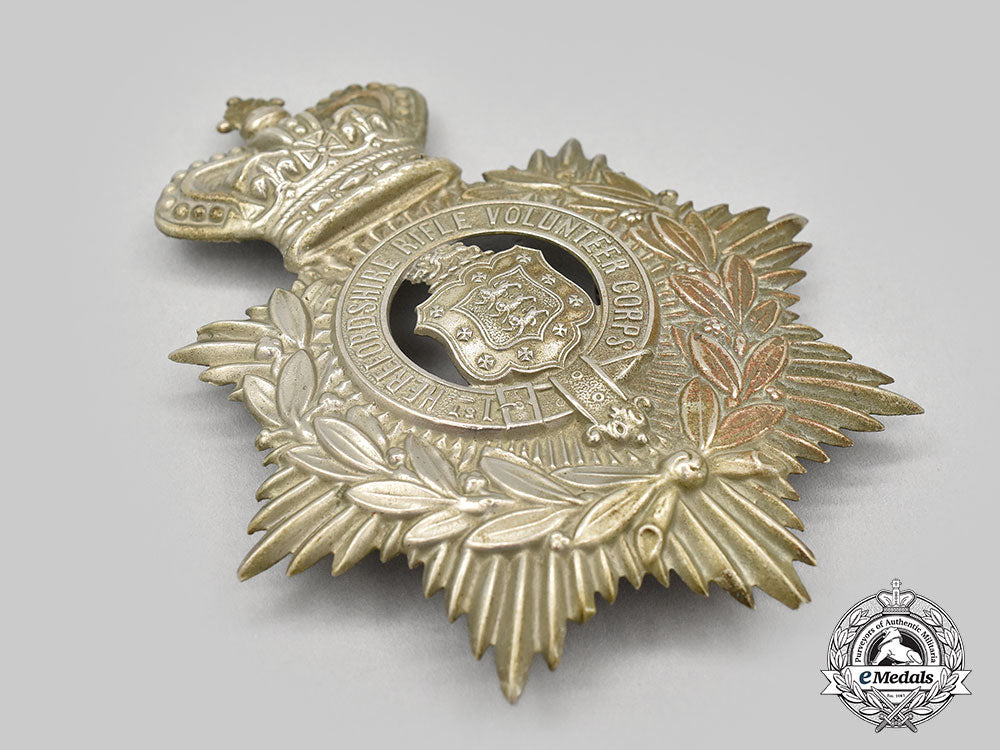 united_kingdom._a1st_hertfordshire_rifle_volunteer_corps_helmet_plate,_c.1870_l22_mnc3748_960