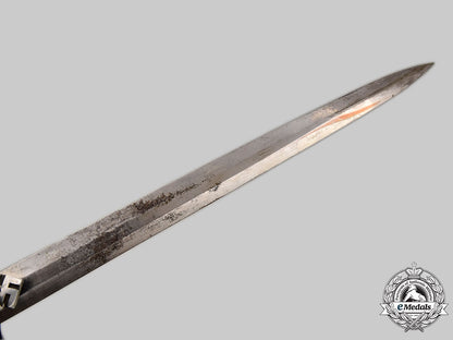 germany,_luftwaffe._an_officer’s_dress_dagger,_with_hanger,_by_carl_eickhorn_l22_mnc3773_416