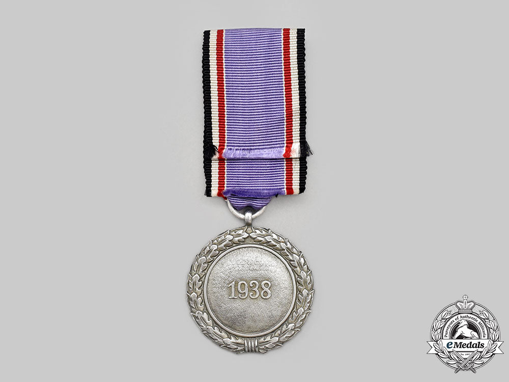 germany,_third_reich._an_air_defence_honour_decoration,_ii_class_l22_mnc3782_843