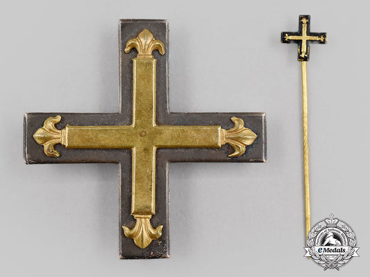 germany,_weimar_republic._a_baltic_cross,_with_stick_pin_miniature_l22_mnc3831_145