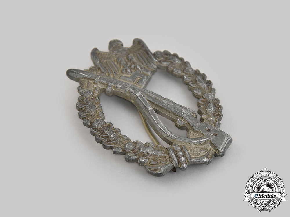 germany,_wehrmacht._an_infantry_assault_badge,_silver_grade,_by_friedrich_linden_l22_mnc3889_464