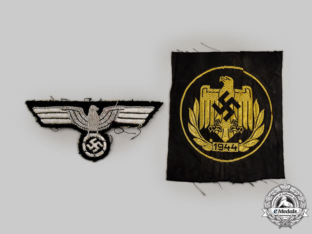 germany,_third_reich._a_pair_of_insignia_l22_mnc3936_475_1