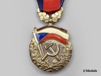 czechoslovakia,_socialist_republic._an_order_of_the_republic_awarded_to_the_czechoslovak_football_team_for_winning_the_uefa_final_european_championship1976_l22_mnc3956_096