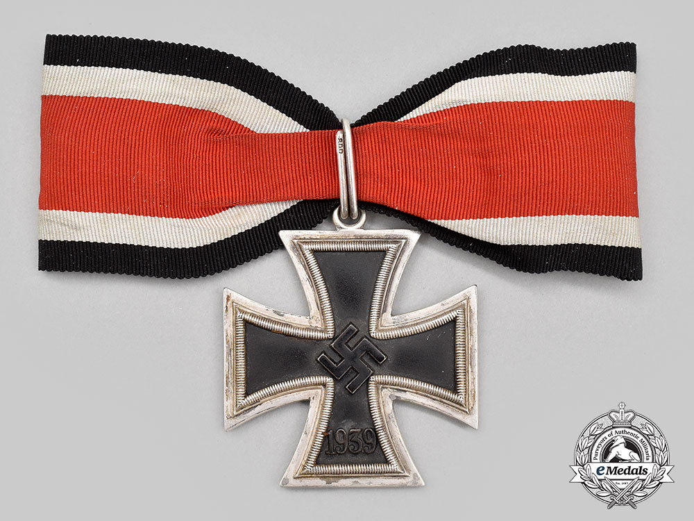 germany,_wehrmacht._a_knight’s_cross_of_the_iron_cross,_lazy2_version_by_c.e._juncker,_with_case_and_dietrich_maerz_certification_l22_mnc3998_062_1