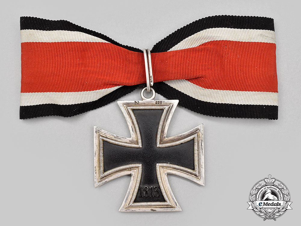 germany,_wehrmacht._a_knight’s_cross_of_the_iron_cross,_lazy2_version_by_c.e._juncker,_with_case_and_dietrich_maerz_certification_l22_mnc4001_063_1