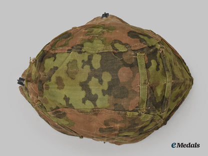 germany,_ss._a_waffen-_ss_b-_pattern_oak_leaf_reversible_helmet_cover_l22_mnc4026_647