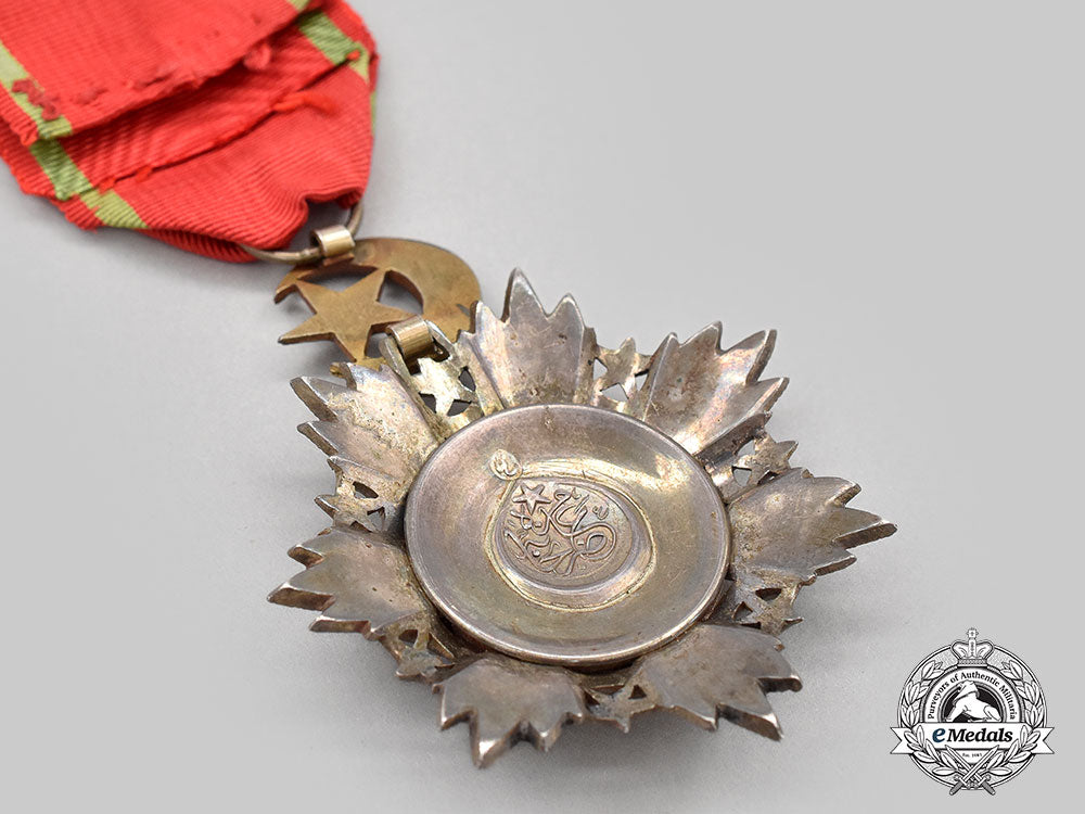 turkey,_ottoman_empire._an_order_of_medjidie(_mecidiye),_v_class_knight_l22_mnc4029_076