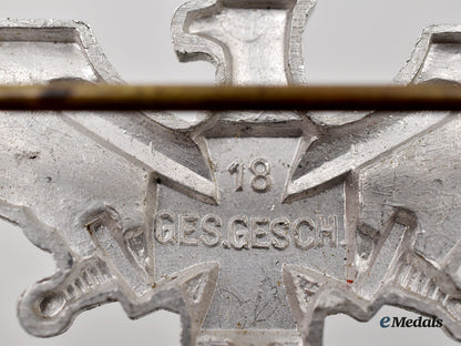 germany,_third_reich._a_mixed_lot_of_insignia_l22_mnc4038_190