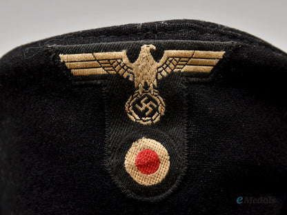 germany,_heer._a_panzer_em/_nco’s_m43_field_cap,_named_and_united-_attributed_example_l22_mnc4053_662