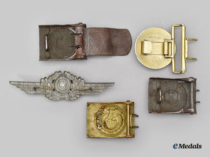 germany,_third_reich._a_mixed_lot_of_belt_buckles_and_insignia_l22_mnc4061_201