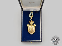 Spain, Kingdom. A Seville First Class Academy Award by Cejalvo of Madrid