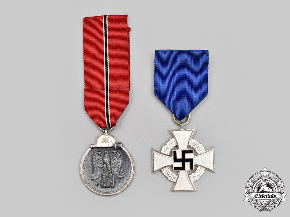 germany,_third_reich._a_pair_of_medals_l22_mnc4142_019