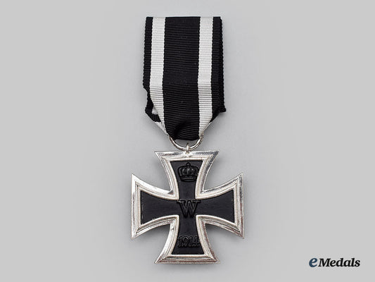 germany,_imperial._a_mint1914_iron_cross_ii_class_l22_mnc4178_186