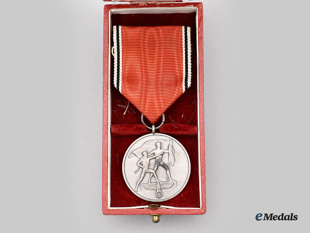 germany,_third_reich._an_anschluss_medal,_with_case_l22_mnc4225_274