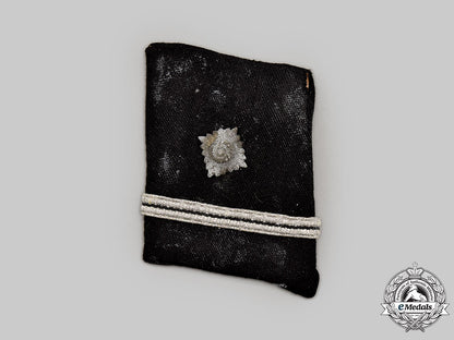 germany,_ss._a_waffen-_ss_scharführer’s_collar_tab_l22_mnc4243_579