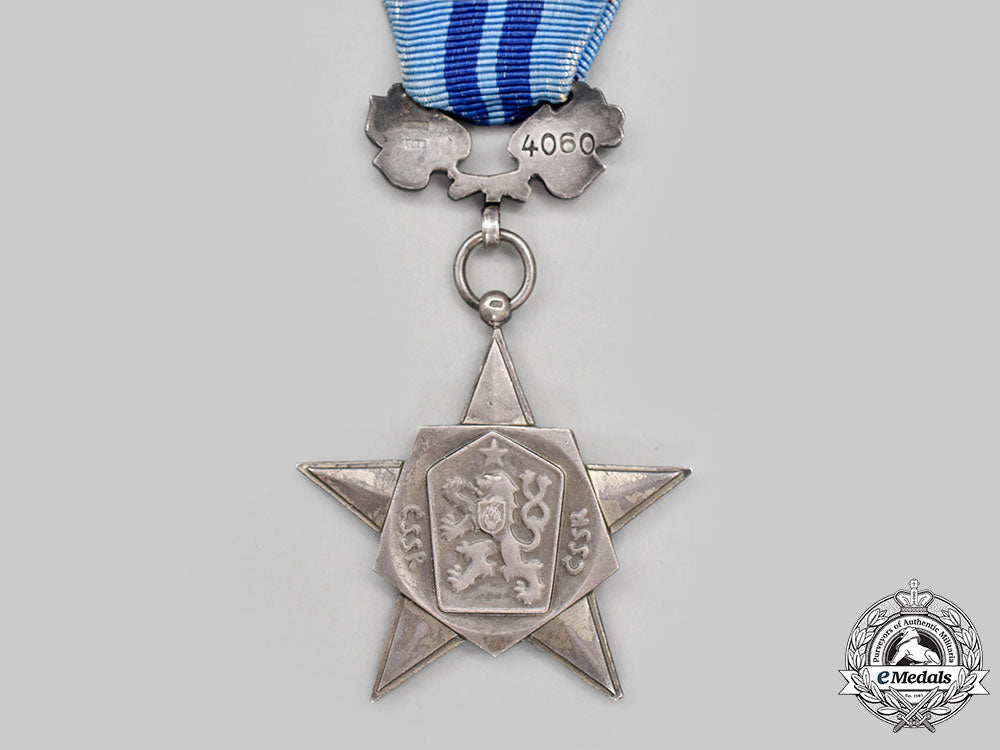 czechoslovakia,_socialist_republic._an_order_of_the_red_star_of_labour,_c.1970_l22_mnc4249_053_1_1