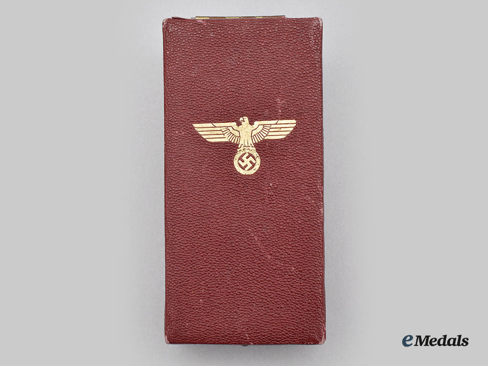 germany,_third_reich._a_sudetenland_medal,_with_case_l22_mnc4268_297