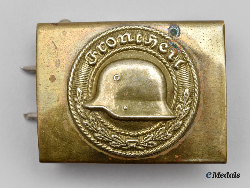 germany,_der_stahlhelm._a_late-_period_member’s_belt_buckle_l22_mnc4289_247_1