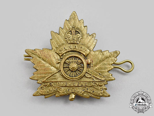 canada,_cef._a_royal_canadian_garrison_artillery_cap_badge,_style"_d"_with_maple_leaf_and"_overseas"_scroll_l22_mnc4405_272