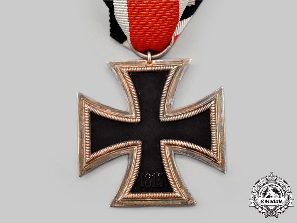 germany,_heer._a1939_iron_cross_ii_class,_with_award_document,_to_obergefreiter_hermann_metzscher_l22_mnc4408_122_2