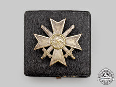 Germany, Wehrmacht. A War Merit Cross I Class With Swords And Case, By C.e. Juncker