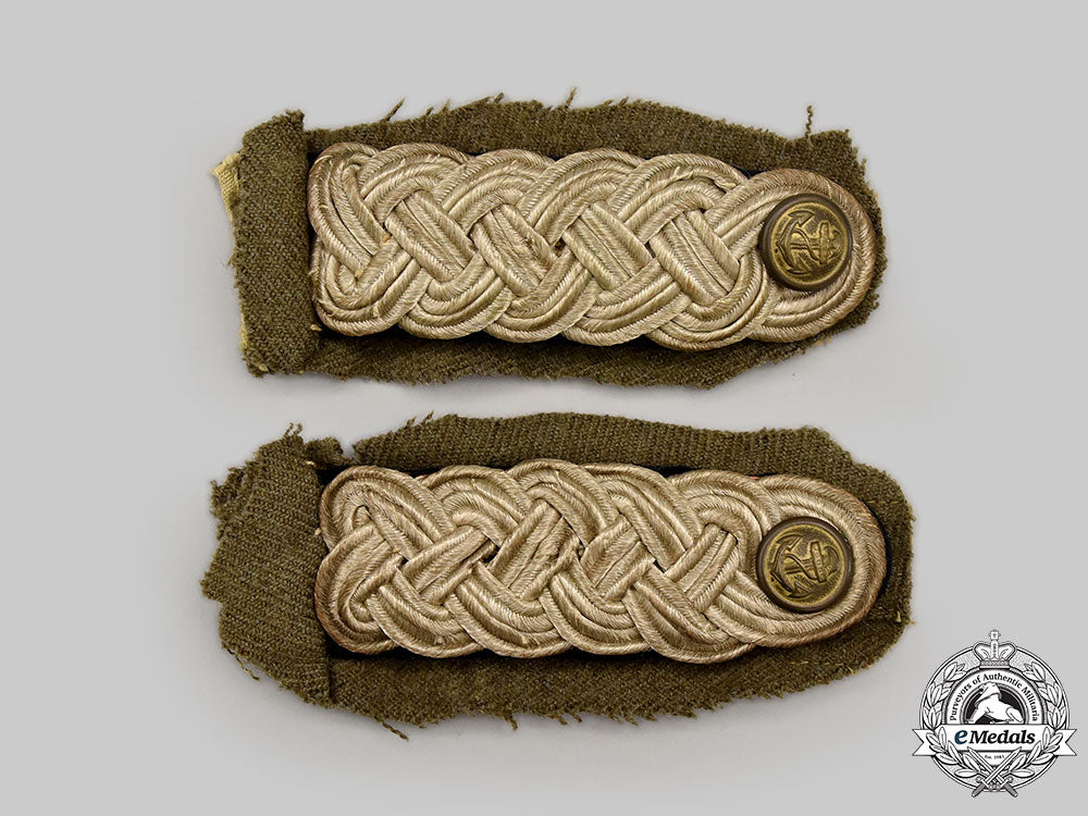 germany,_third_reich._a_mixed_lot_of_belt_buckles_and_insignia_l22_mnc4454_664