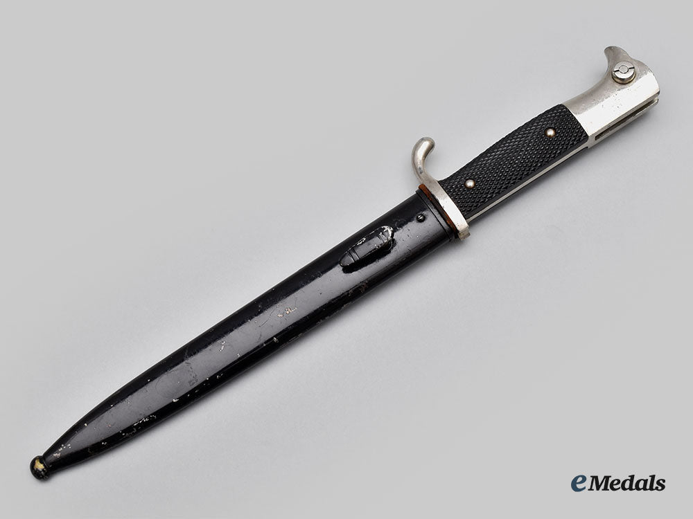 germany,_wehrmacht._a_dress_bayonet,_by_weyersberg,_kirschbaum&_cie_l22_mnc4457_385